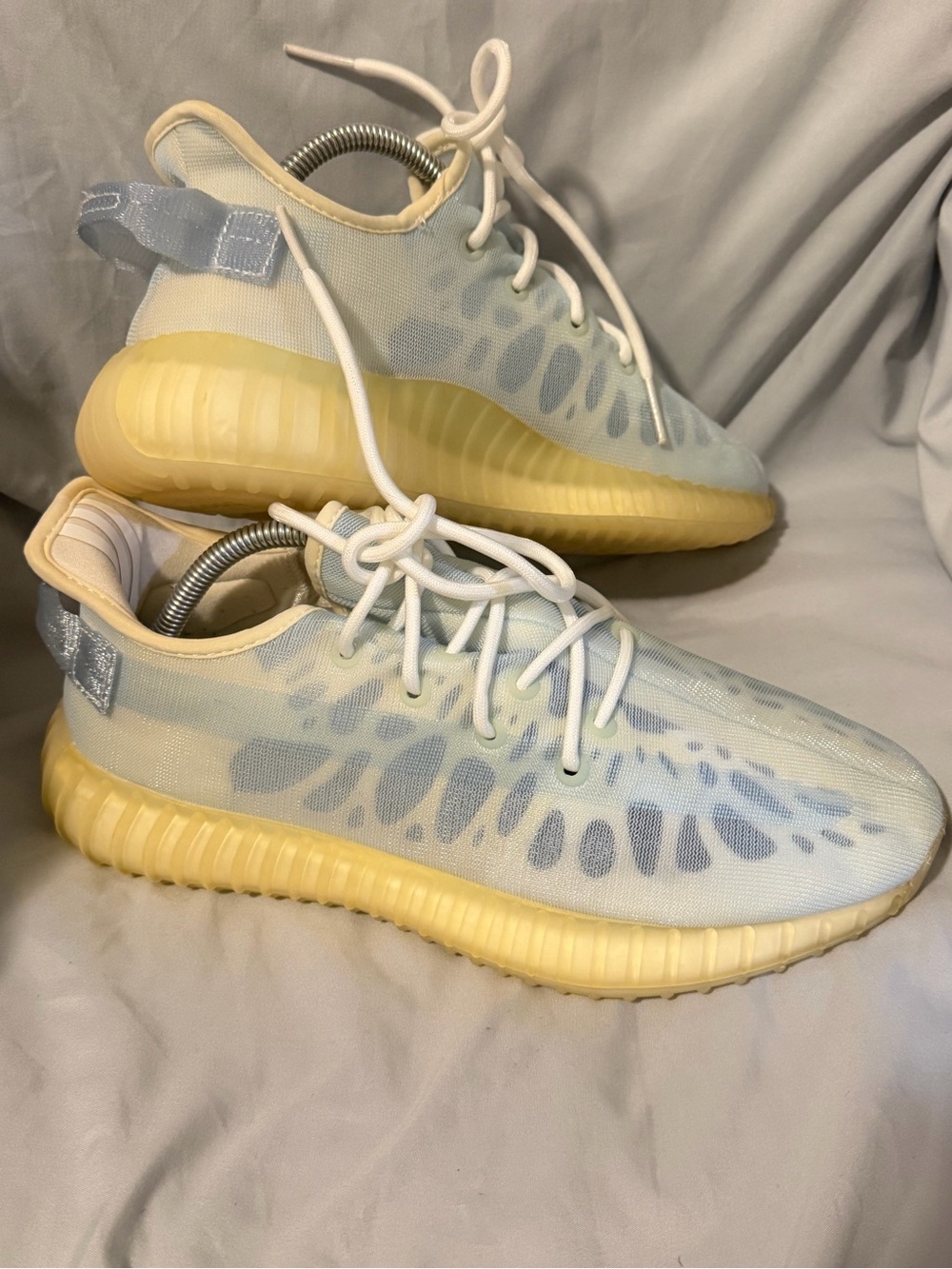 adidas Yeezy Boost 350 V2 "Mono Ice"